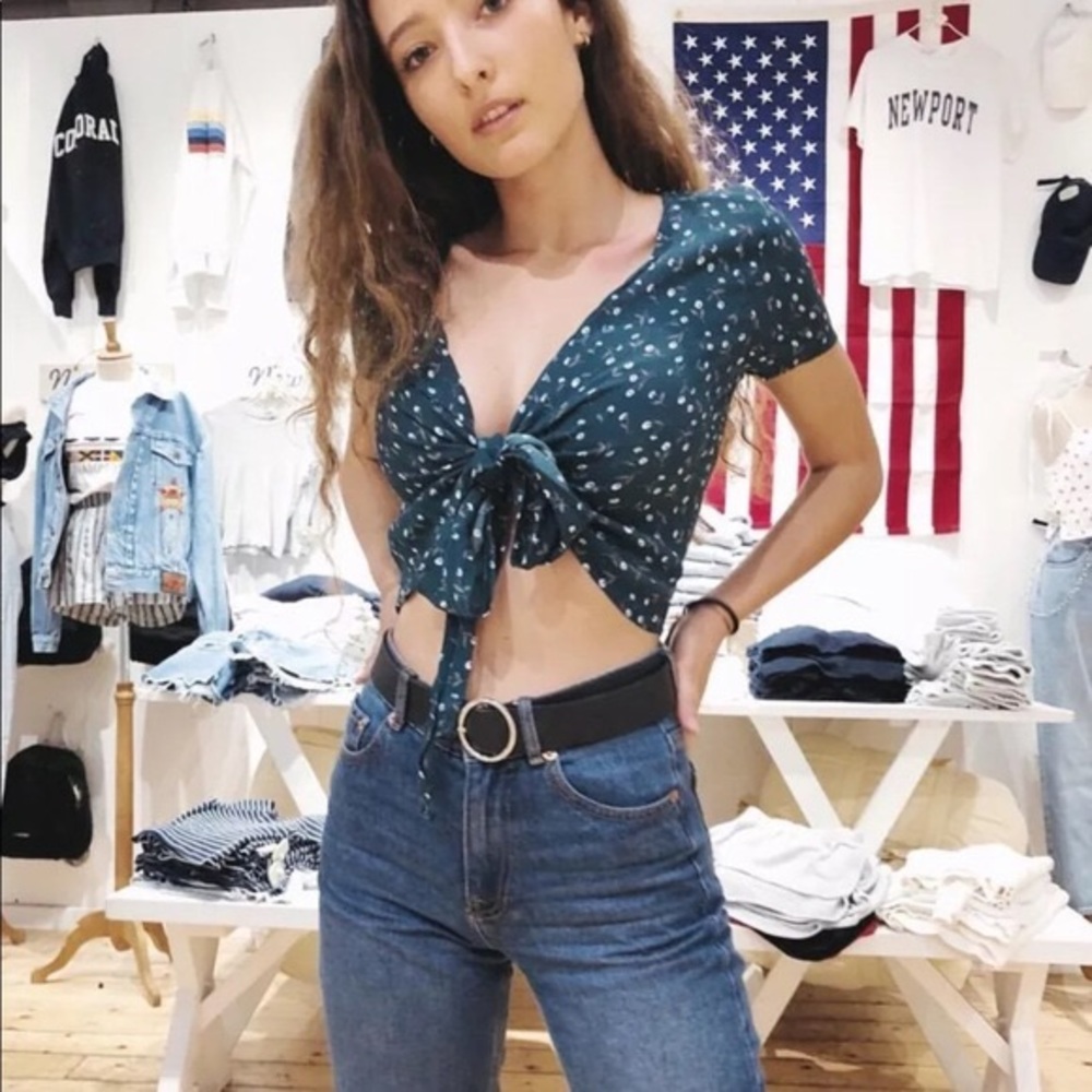 Brandy Melville green floral Rae wrap top - Picture 1 of 1